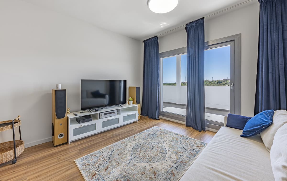 Ground Floor Apartment in Estepona — photo 8 of 10