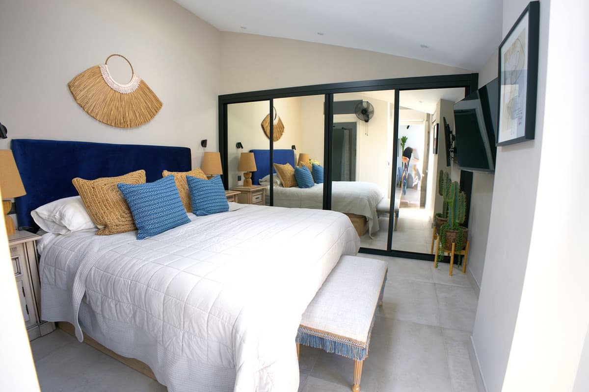 Top Floor Apartment in Estepona — photo 4 of 10