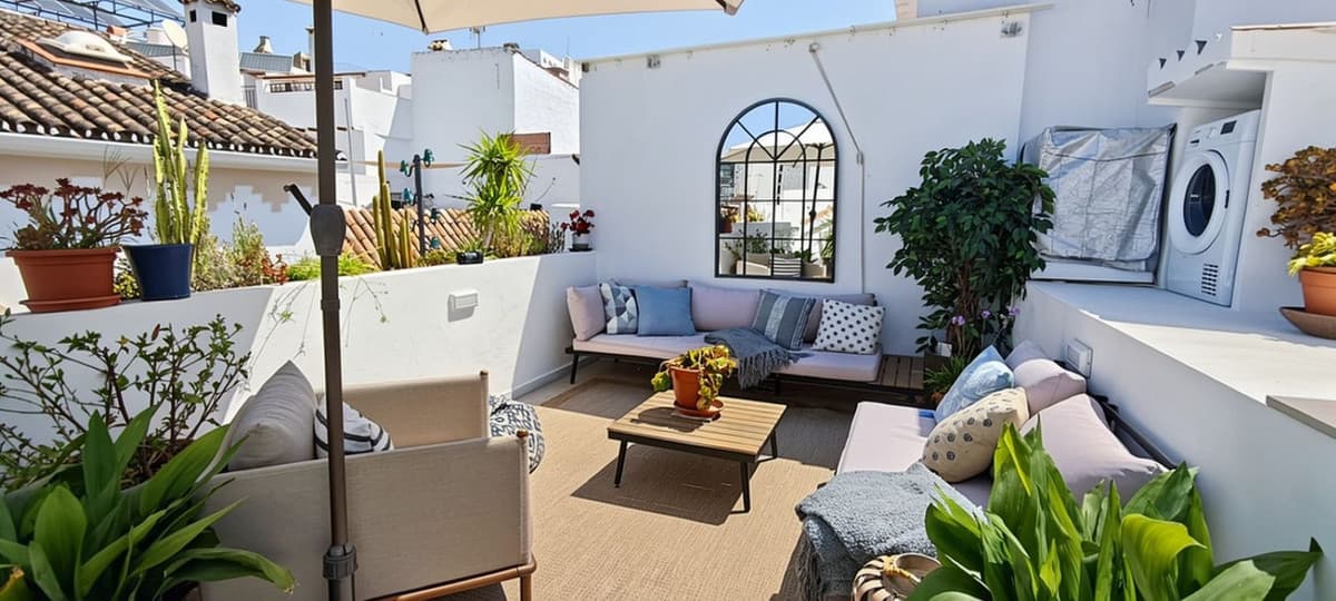 Top Floor Apartment in Estepona — photo 5 of 10