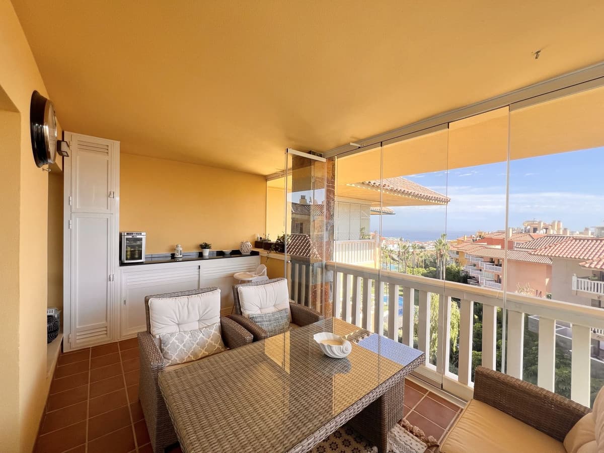 Middle Floor Apartment in Fuengirola — photo 9 of 10