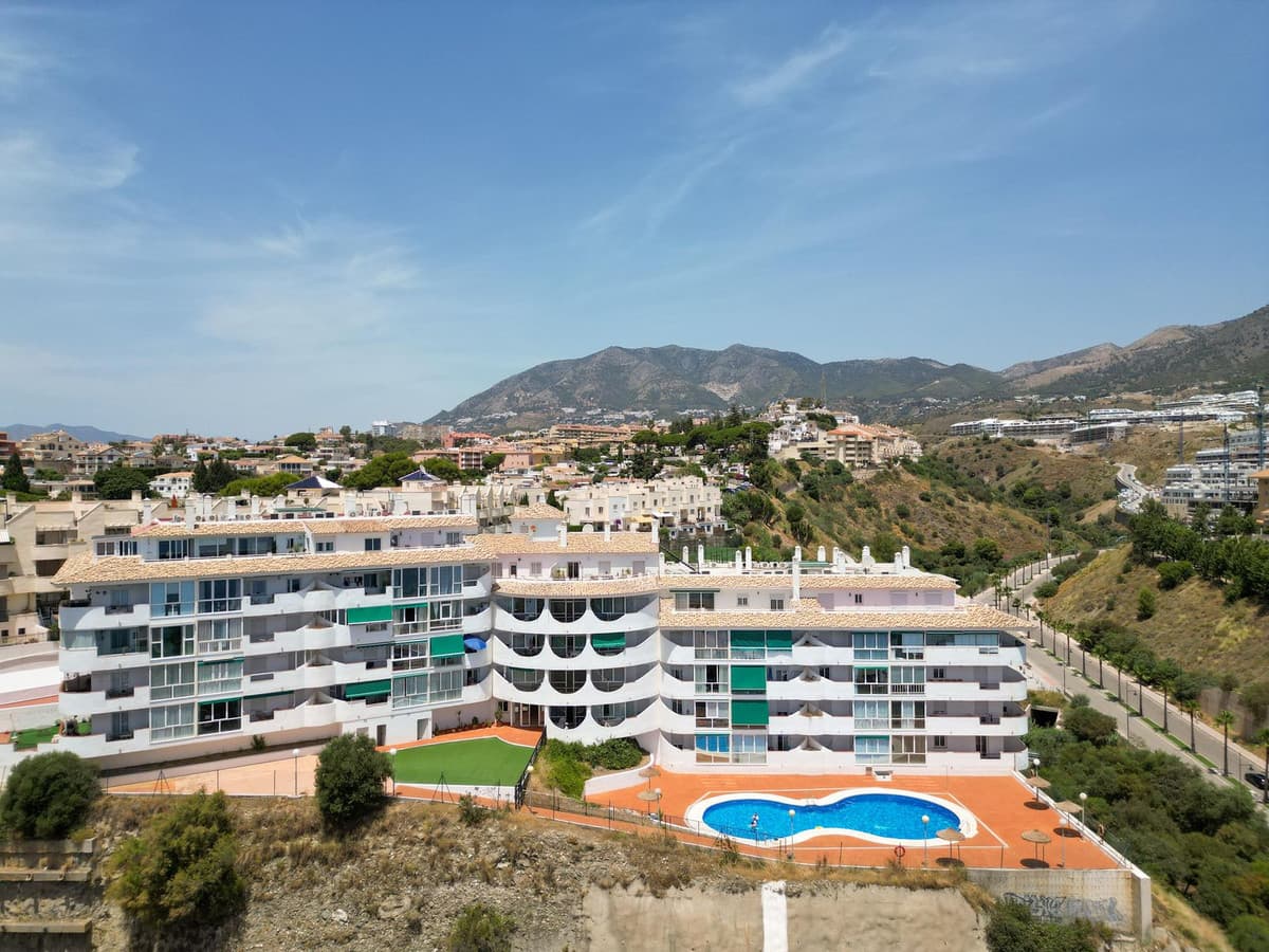 Middle Floor Apartment in Torreblanca — photo 7 of 10
