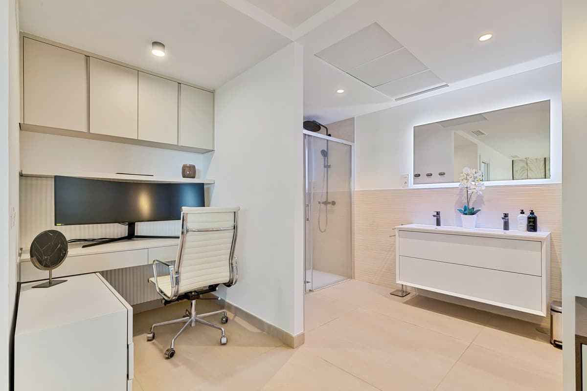 Middle Floor Apartment in Fuengirola — photo 5 of 10