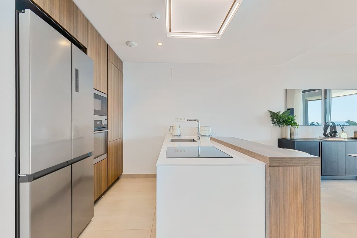 Middle Floor Apartment in Fuengirola — photo 7 of 10