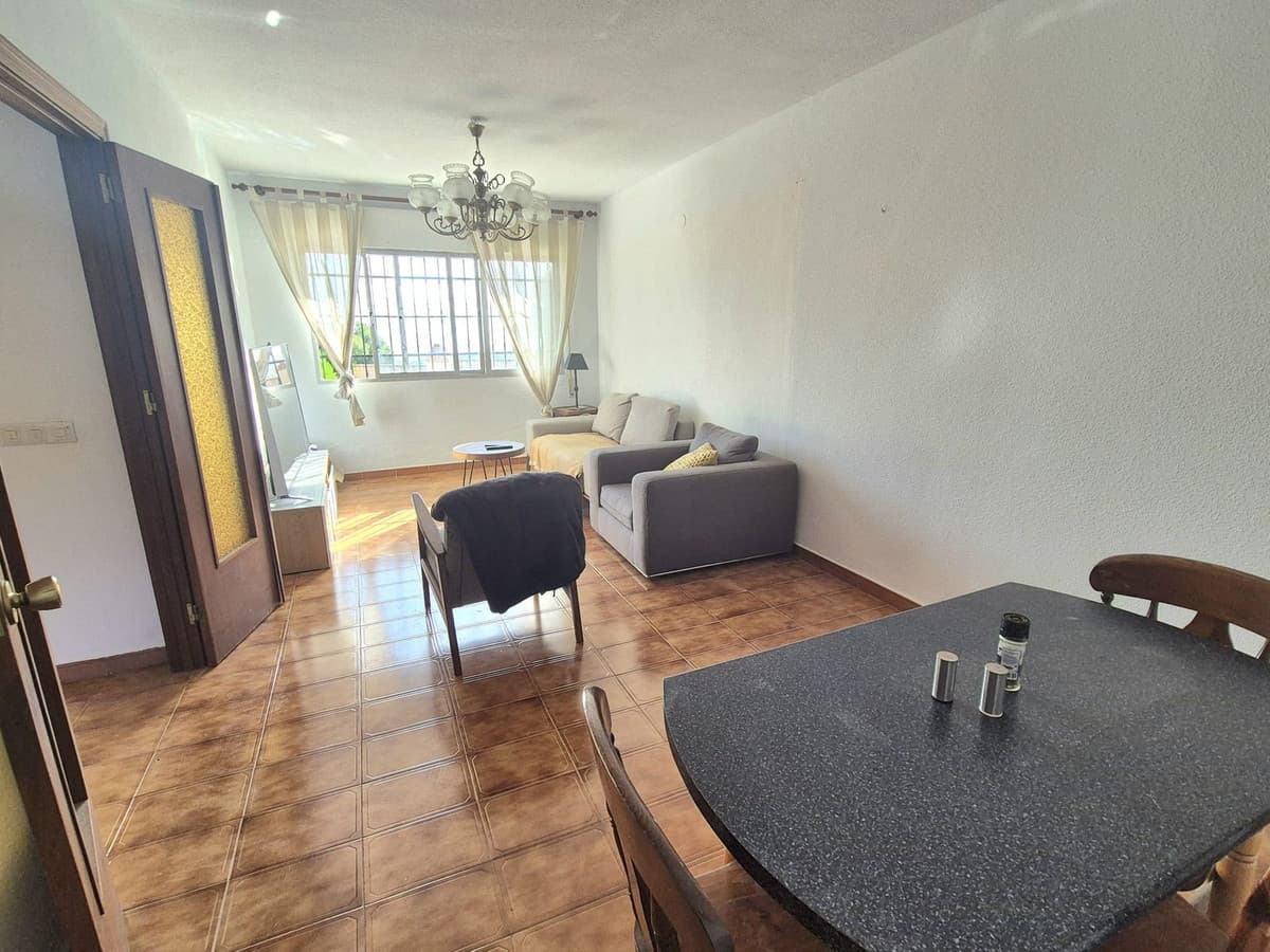 Detached Villa in Alhaurín de la Torre — photo 9 of 10