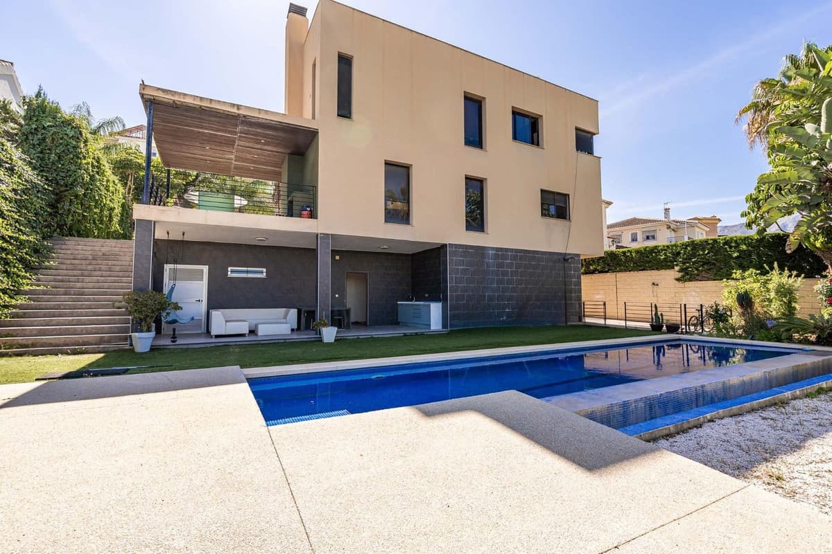 Detached Villa in Mijas Costa — photo 5 of 10