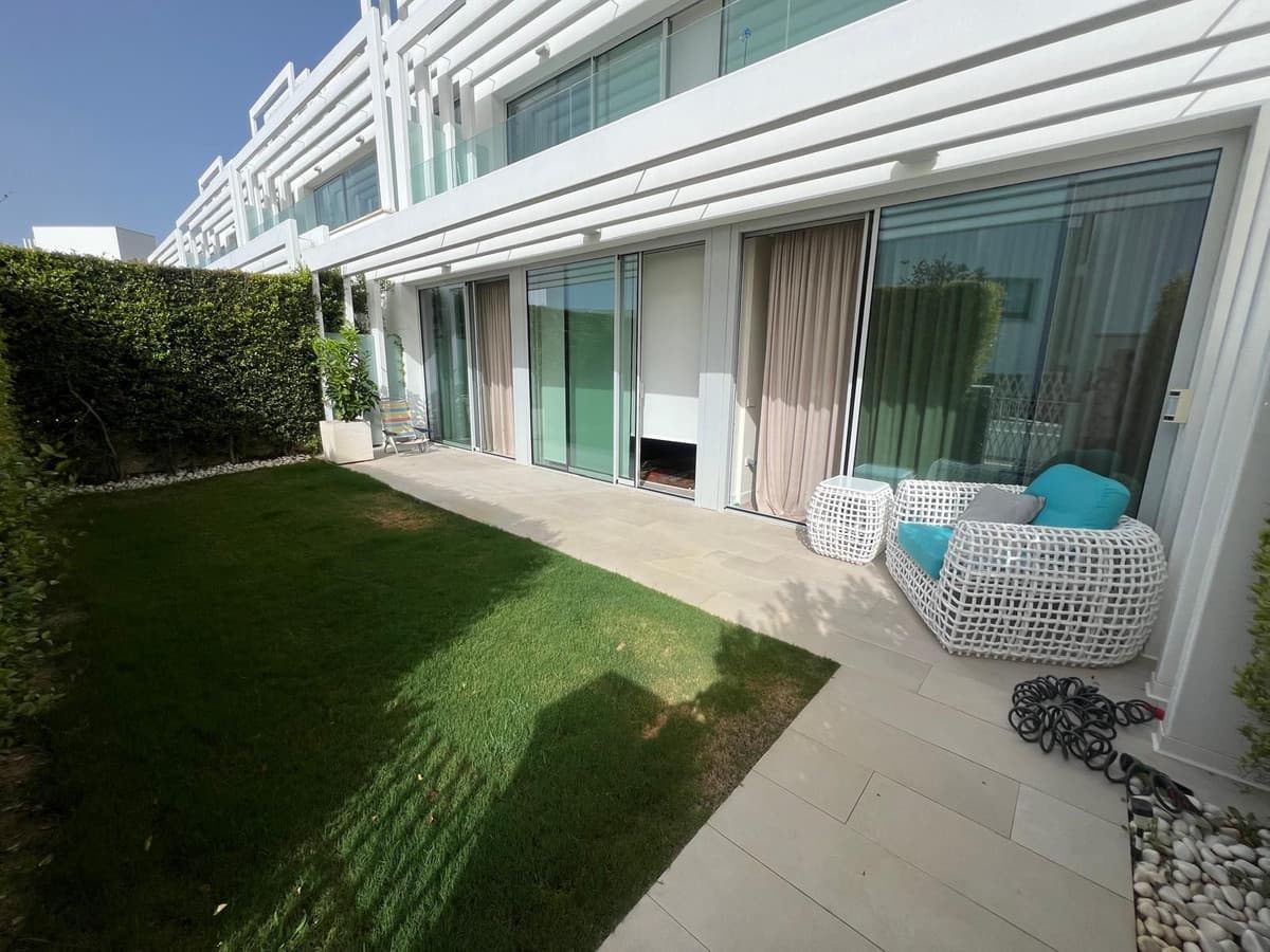 Townhouse in Sotogrande — photo 10 of 10