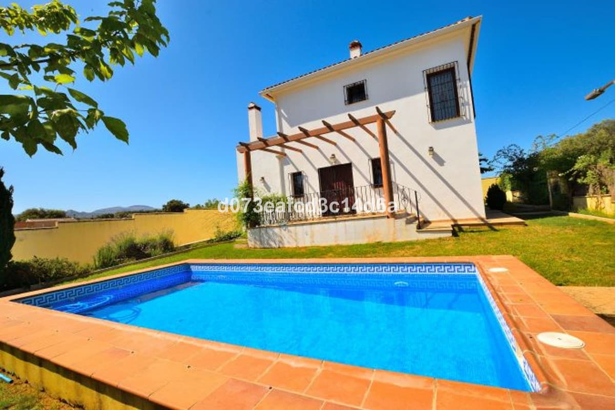 Detached Villa in Ronda — photo 5 of 10