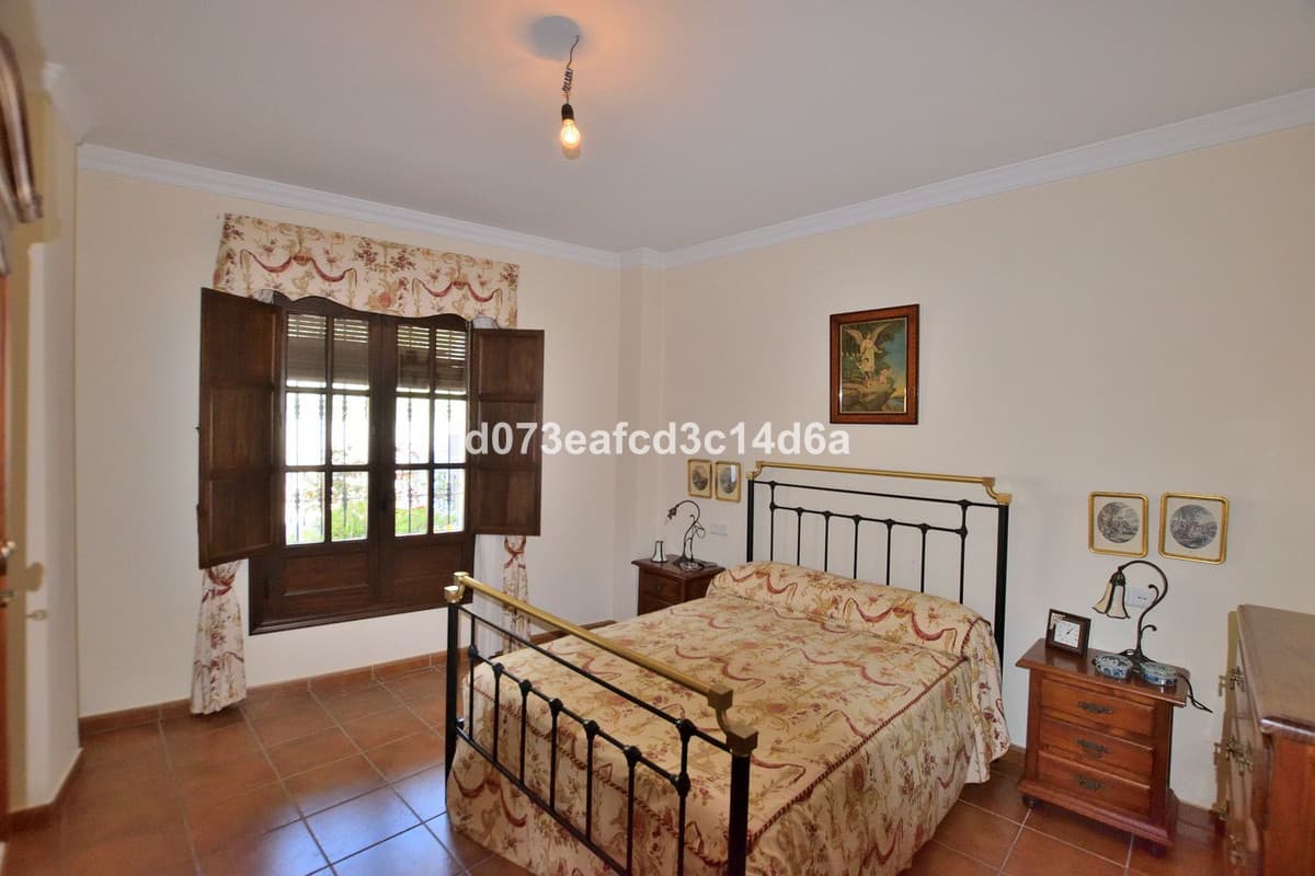 Detached Villa in Montejaque — photo 8 of 10