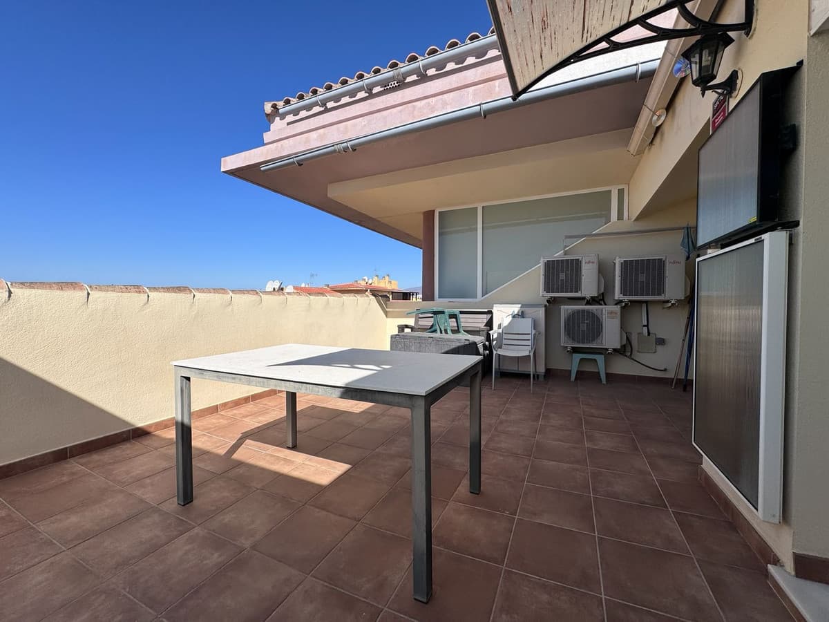 Penthouse in Los Pacos — photo 4 of 10