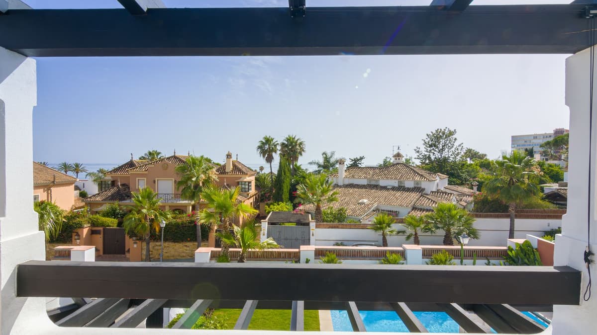 Detached Villa in Las Chapas — photo 7 of 10