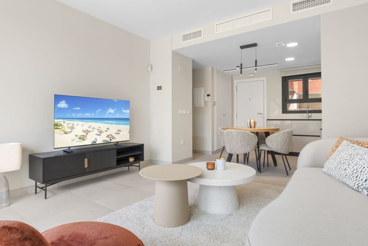 Middle Floor Apartment in Mijas — photo 3 of 10