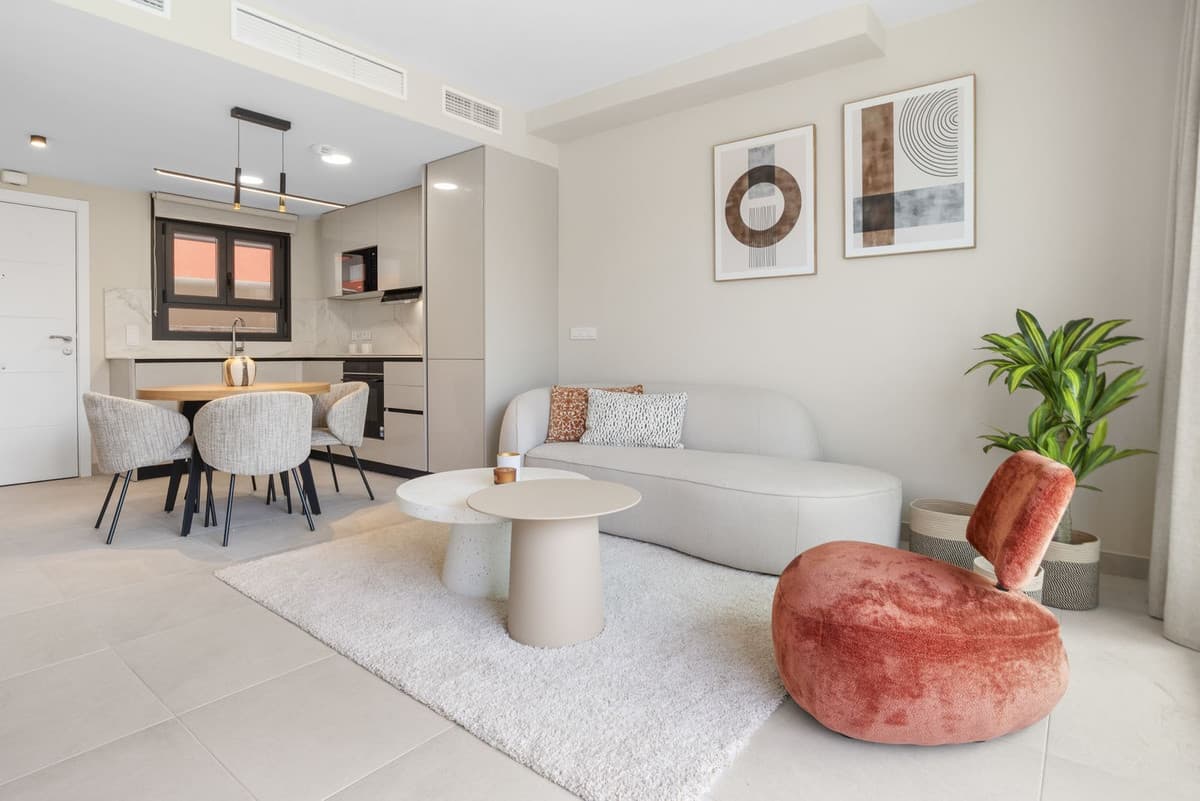 Middle Floor Apartment in Mijas — photo 5 of 10