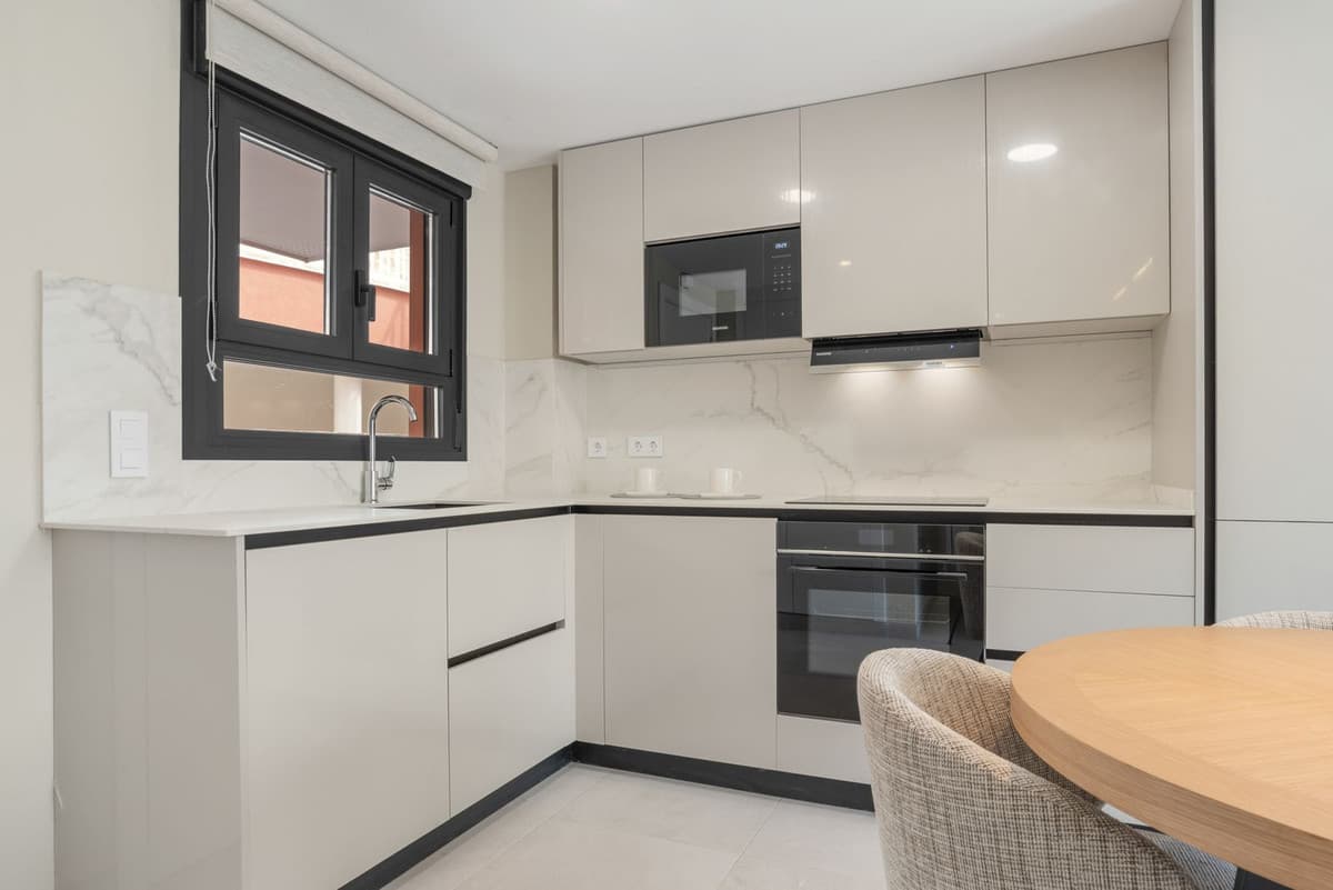 Middle Floor Apartment in Mijas — photo 9 of 10