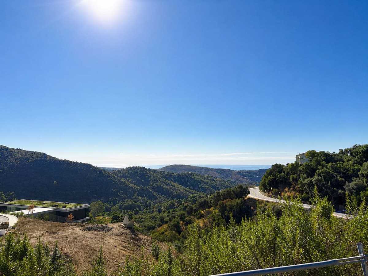 Residential Plot in Benahavís — photo 3 of 10