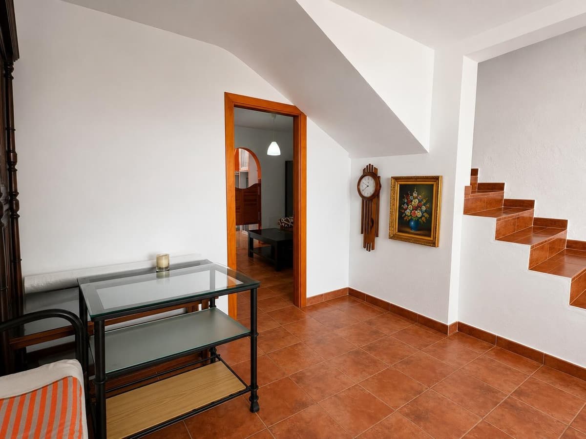 Townhouse in Málaga — photo 5 of 10