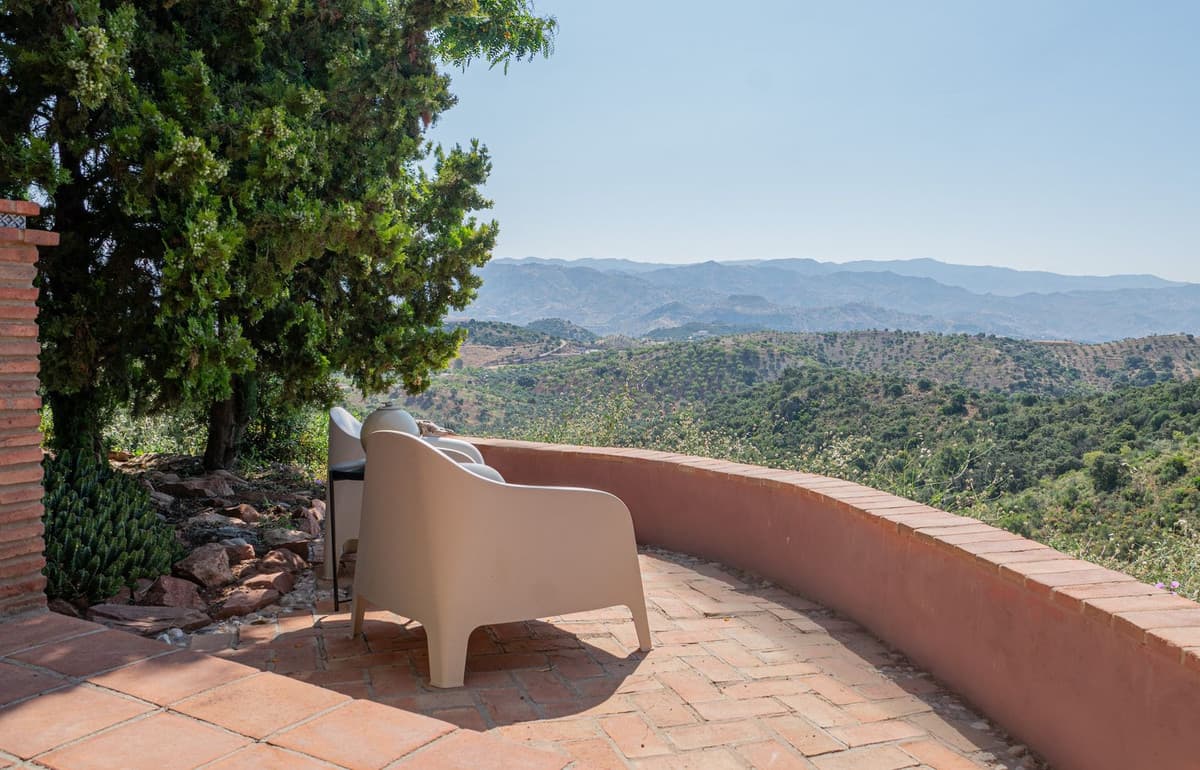 Cortijo in Almogía — photo 8 of 10