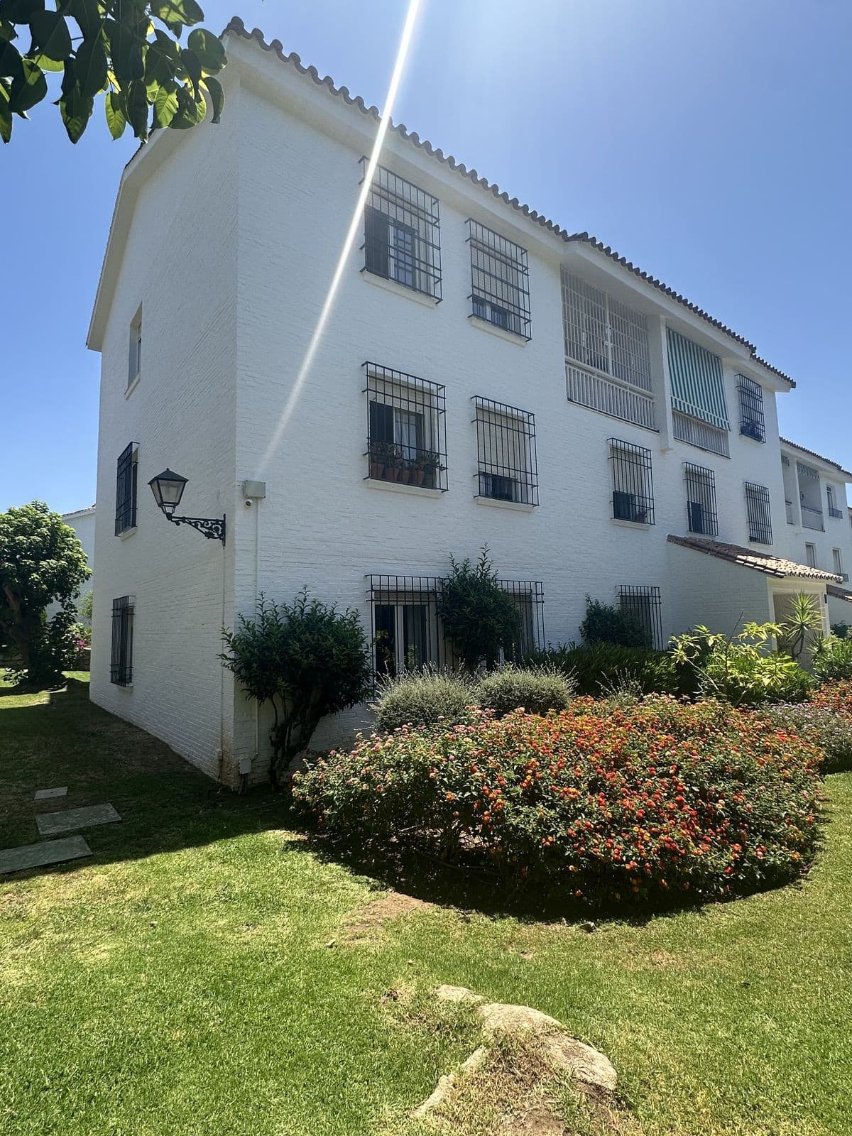 Ground Floor Apartment in Marbella — photo 1 of 10
