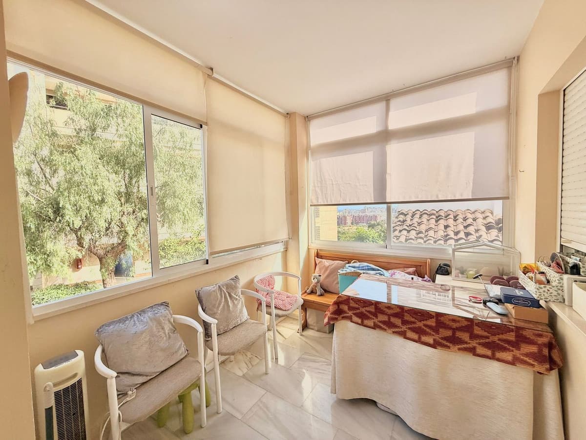 Semi-Detached House in Torreblanca — photo 6 of 10