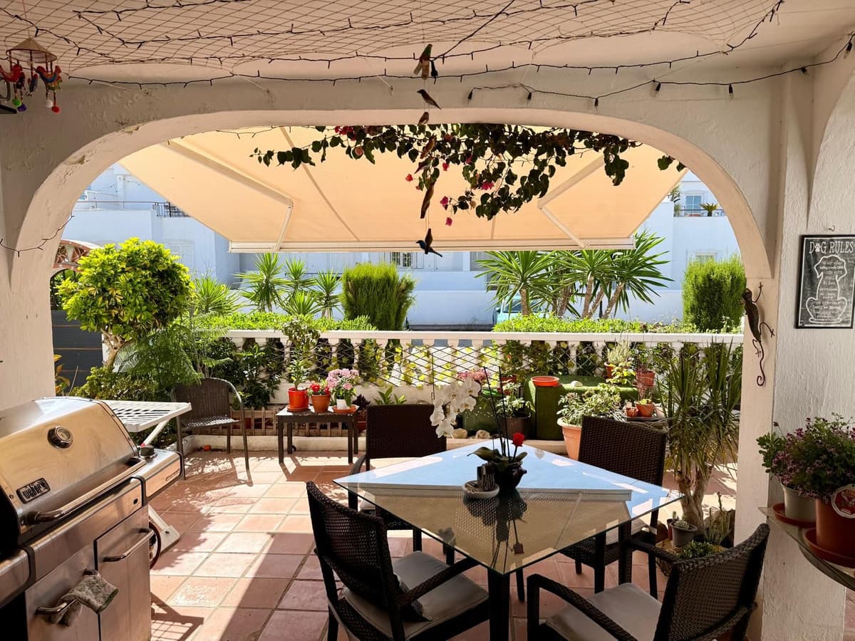 Semi-Detached House in Manilva — photo 2 of 10