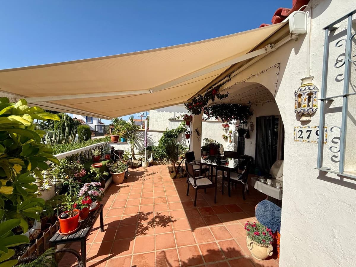 Semi-Detached House in Manilva — photo 4 of 10