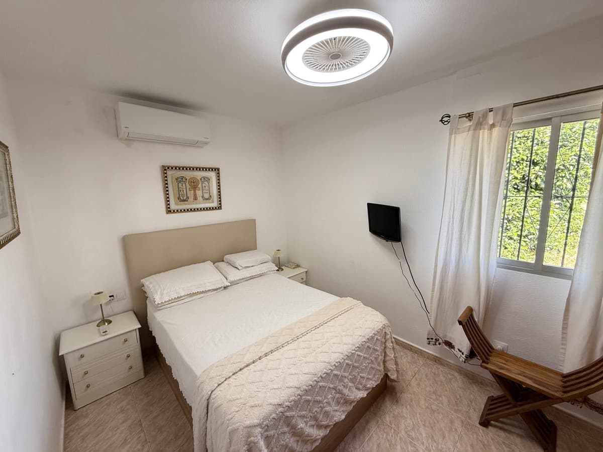 Semi-Detached House in Manilva — photo 8 of 10