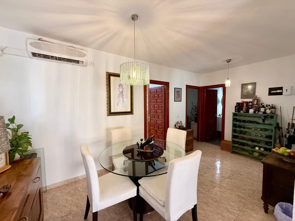 Semi-Detached House in Manilva — photo 9 of 10