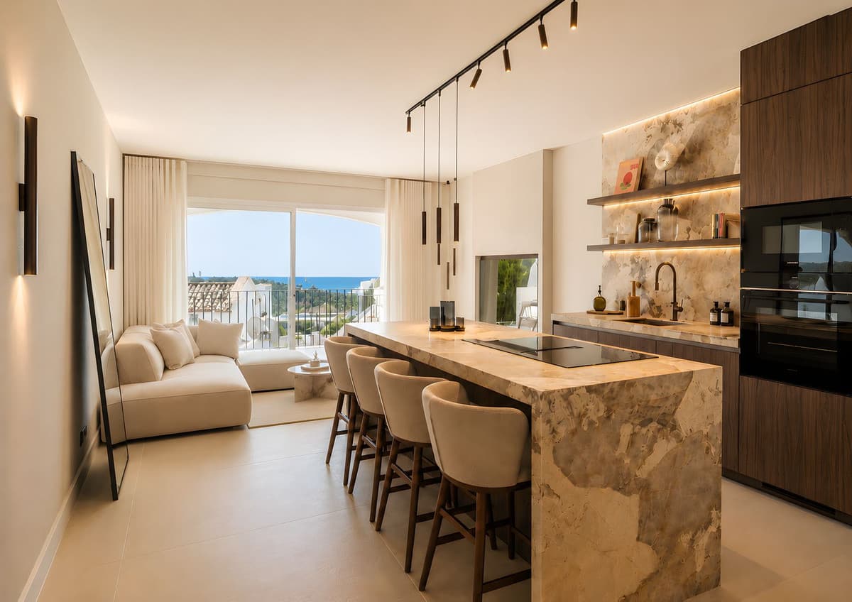 Middle Floor Apartment in La Quinta — photo 2 of 10