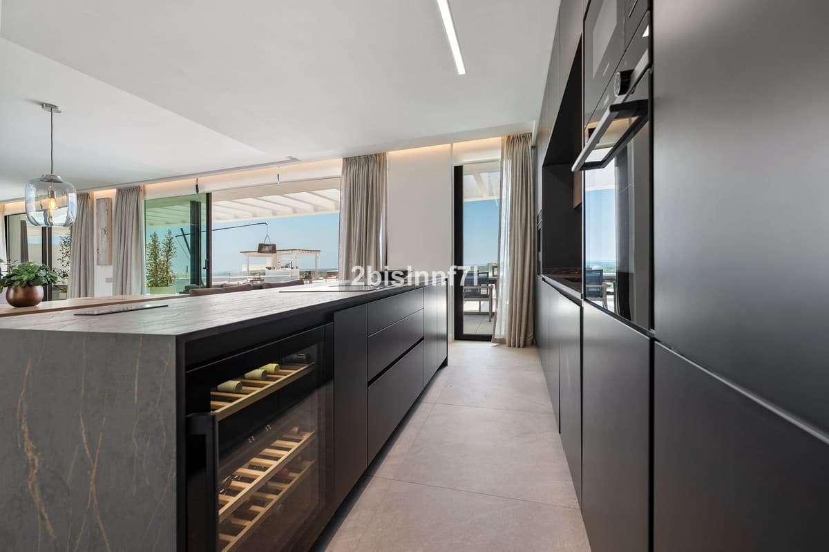 Penthouse in Santa Clara — photo 9 of 10