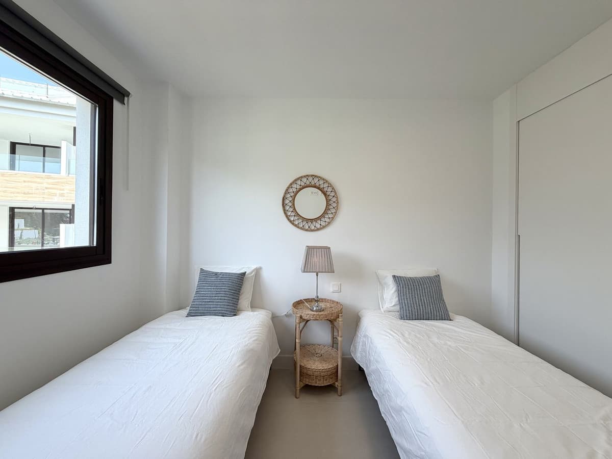 Middle Floor Apartment in Fuengirola — photo 9 of 10