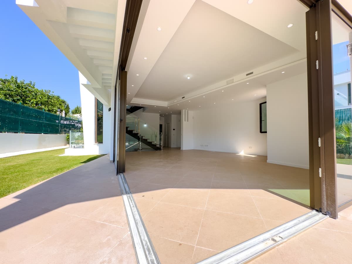 Detached Villa in Estepona — photo 6 of 10