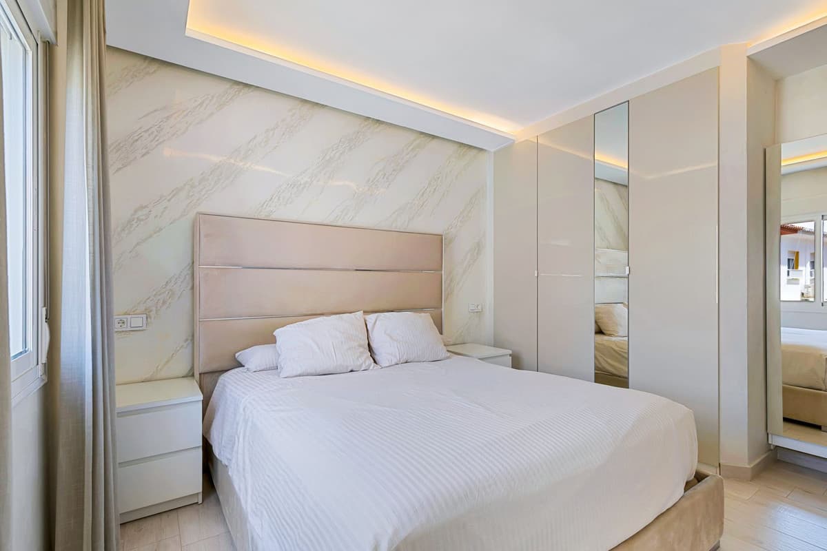 Top Floor Apartment in La Cala de Mijas — photo 4 of 10