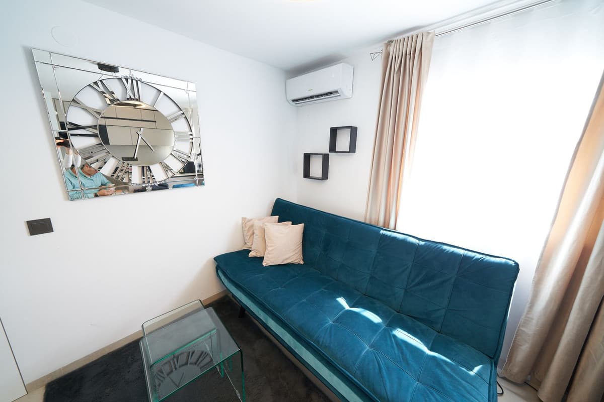 Middle Floor Apartment in Marbella — photo 5 of 10