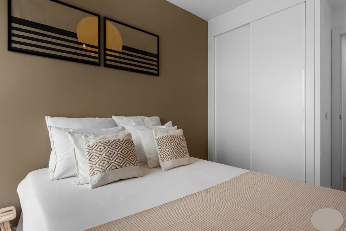 Middle Floor Apartment in Málaga — photo 9 of 10
