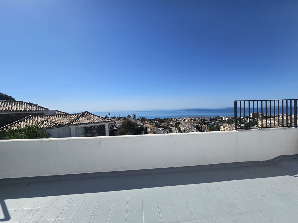 Top Floor Apartment in Riviera del Sol — photo 1 of 10