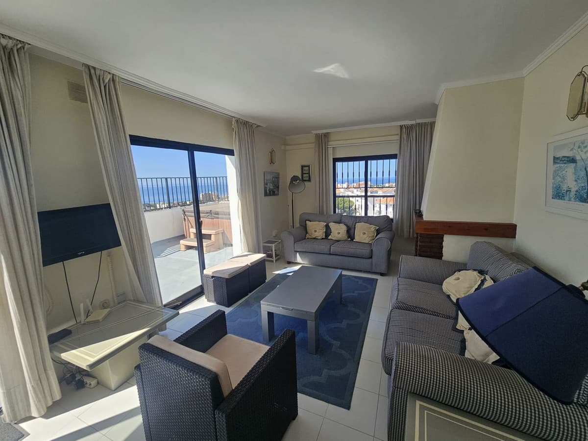 Top Floor Apartment in Riviera del Sol — photo 8 of 10