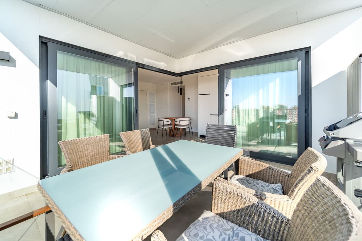 Middle Floor Apartment in Los Pacos — photo 5 of 10