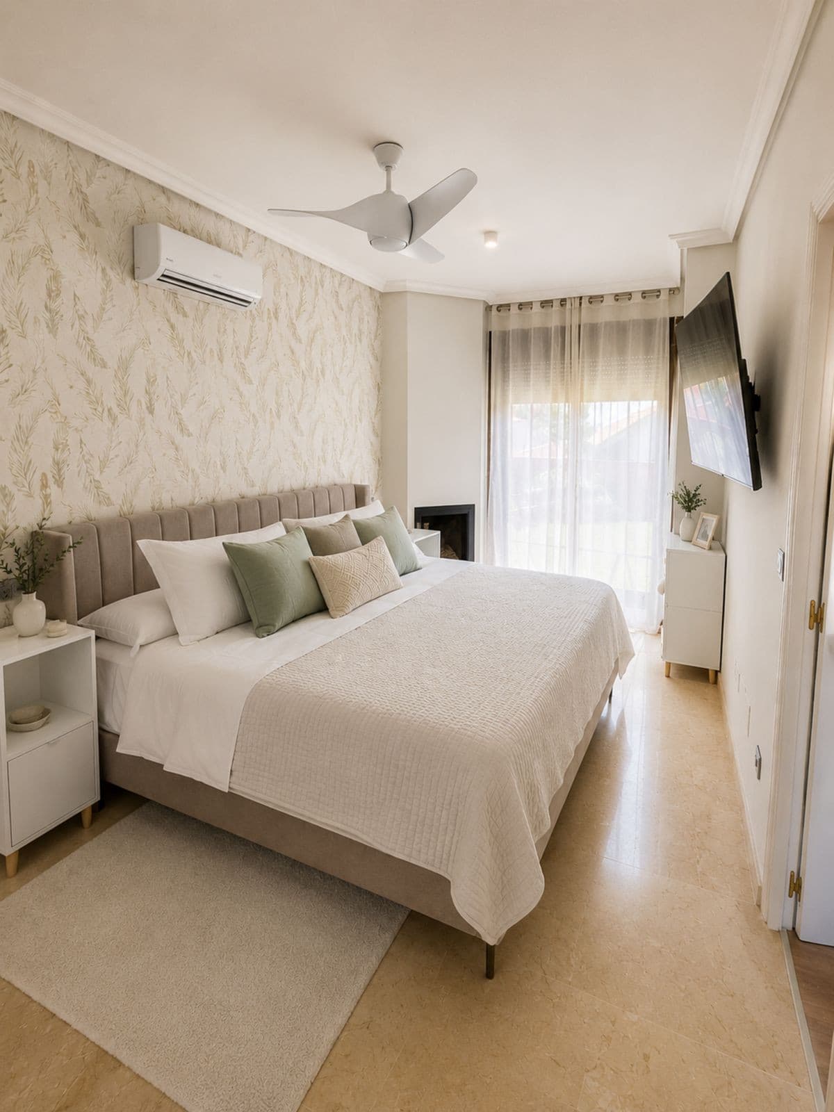 Penthouse Duplex in Casares — photo 4 of 10