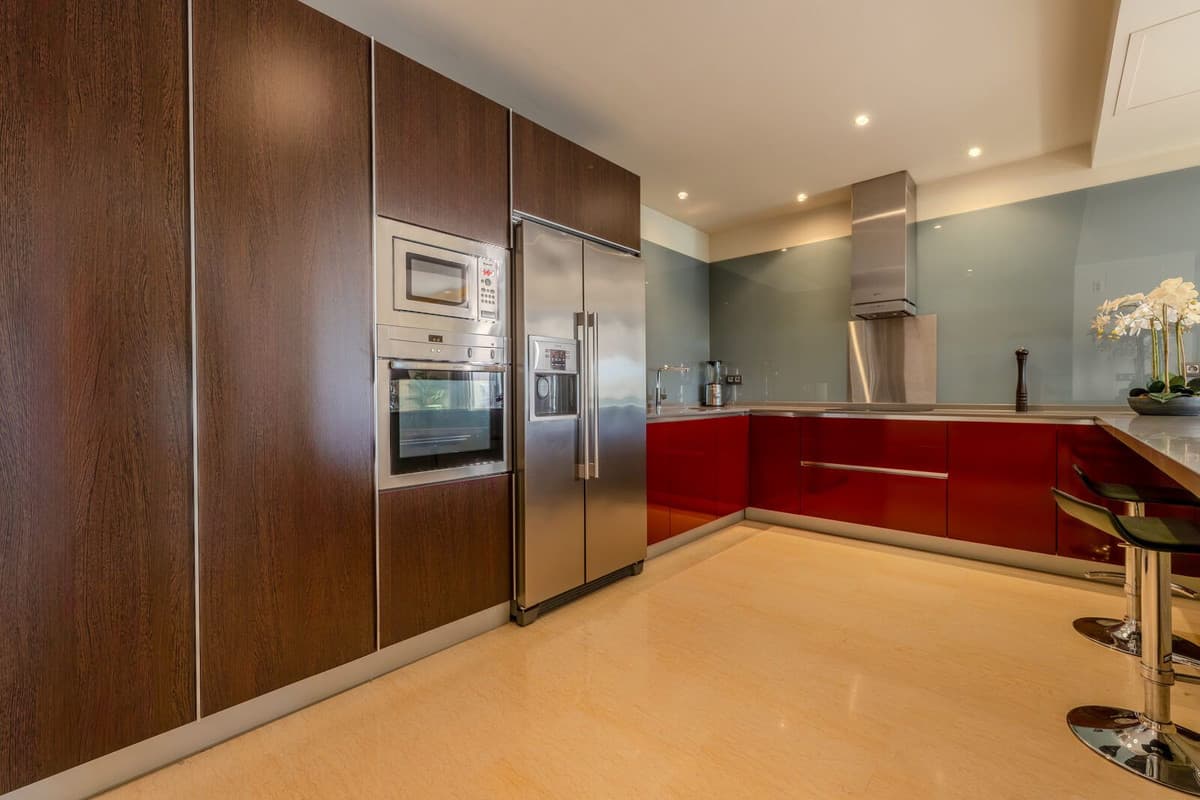 Ground Floor Apartment in Benahavís — photo 5 of 10