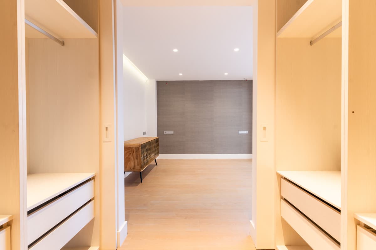 Middle Floor Apartment in Málaga Centro — photo 5 of 10