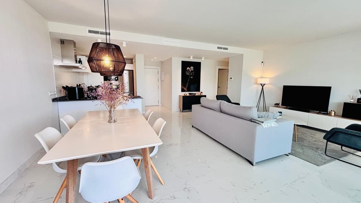 Ground Floor Apartment in Casares — photo 6 of 10