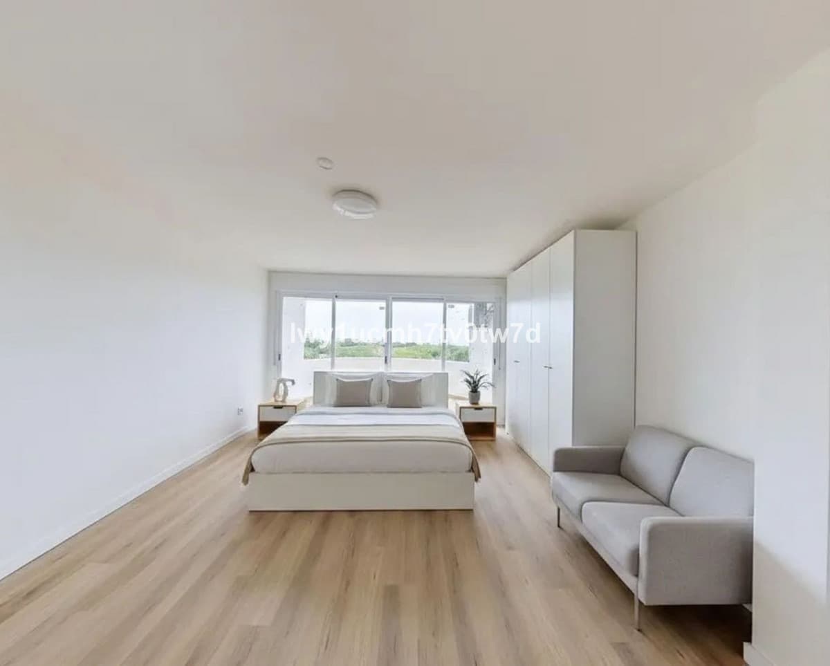 Middle Floor Studio in Marbella — photo 1 of 10