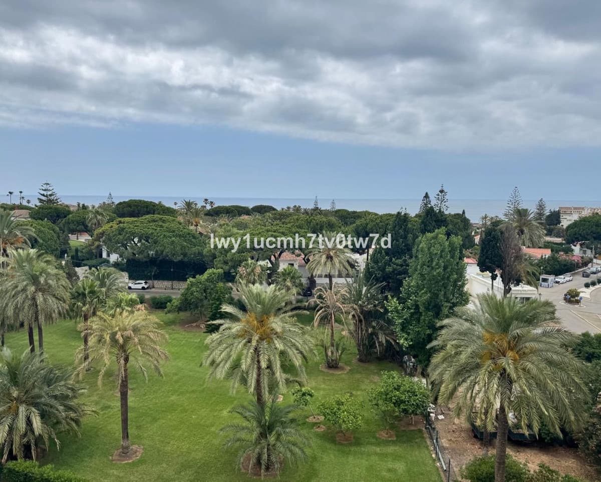 Middle Floor Studio in Marbella — photo 9 of 10