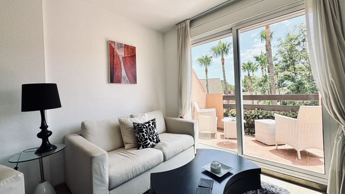 Middle Floor Apartment in Casares Playa — photo 6 of 10