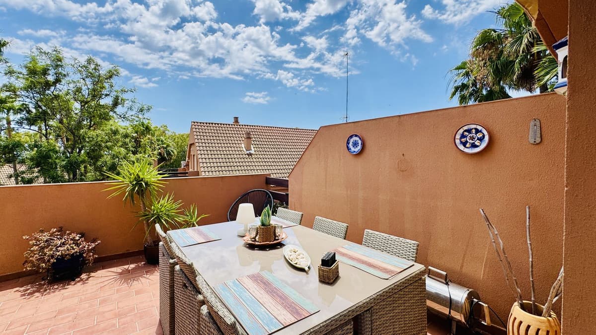 Middle Floor Apartment in Casares Playa — photo 9 of 10