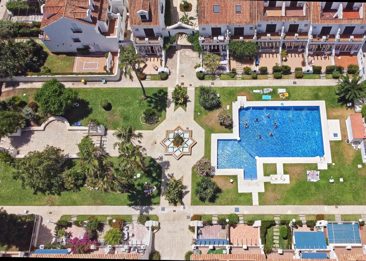 Townhouse in Fuengirola — photo 4 of 10