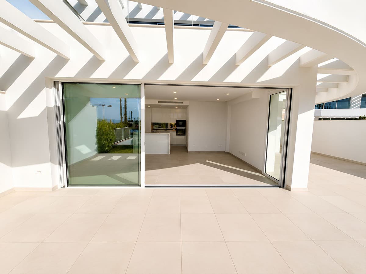 Ground Floor Apartment in La Cala de Mijas — photo 8 of 10