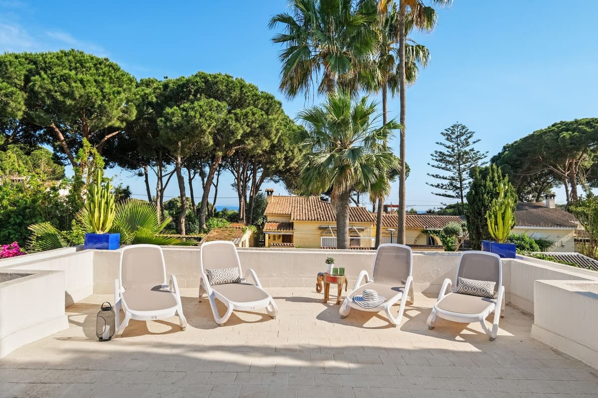 Detached Villa in Marbella — photo 5 of 10