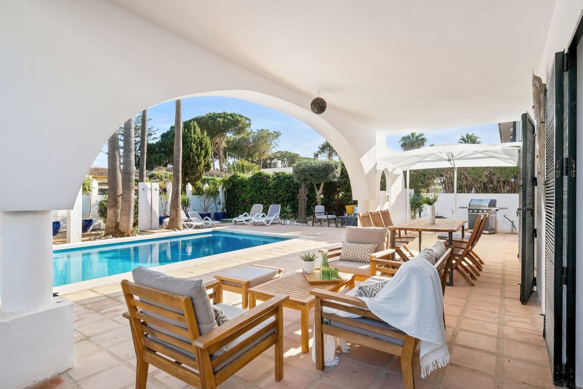 Detached Villa in Marbella — photo 7 of 10