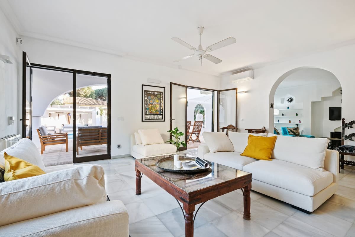 Detached Villa in Marbella — photo 10 of 10