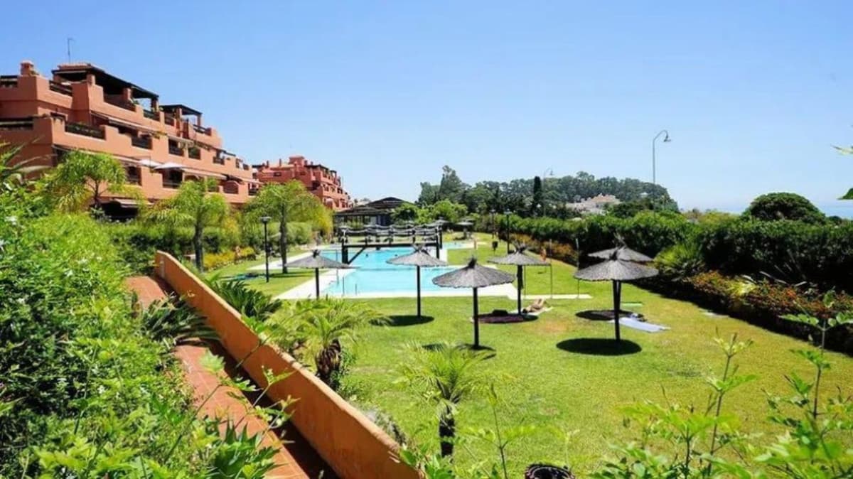 Penthouse Duplex in Estepona — photo 2 of 10